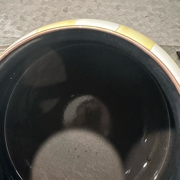 Mackenzie Childs Parchment Check 3 qt Tea Kettle - Picture 4 of 7